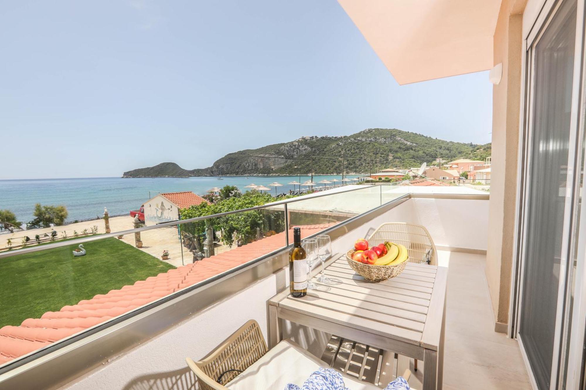 Magdachris Luxury Rooms Agios Georgios Pagon Exterior foto